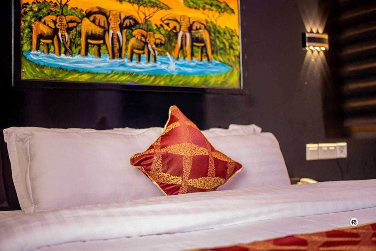 Spring Hills Hotel - Dodoma Extérieur photo